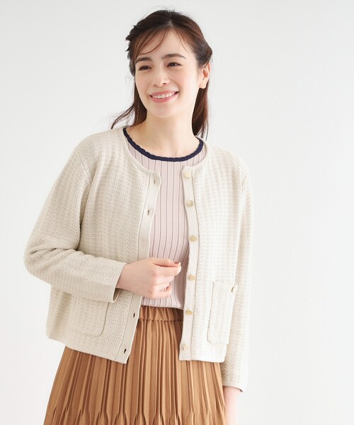 LAURA ASHLEY(ローラアシュレイ)の「【洗える/コットン100%/刻印ボタン】コームドコットンカーディガン(カーディガン/ボレロ・レディース・グレー/ネイビー・38/40)」の3枚目の写真
