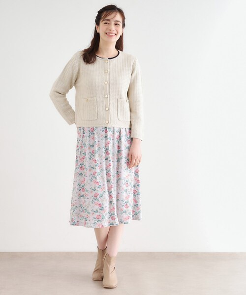 LAURA ASHLEY(ローラアシュレイ)の「【洗える/コットン100%/刻印ボタン】コームドコットンカーディガン(カーディガン/ボレロ・レディース・グレー/ネイビー・38/40)」の5枚目の写真