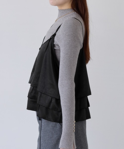 VIS（ビス）の「【WEB限定】サテンフリルビスチェ/2WAY（キャミソール・レディース・ブラック/ブラウン系その他/ベージュ系その他・FREE）」の17枚目の写真