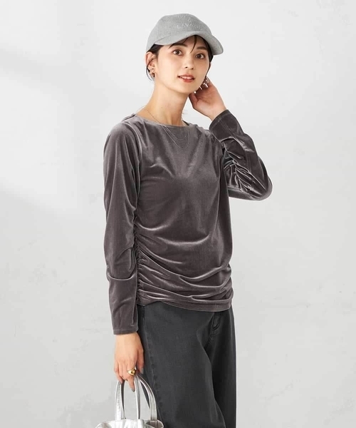 a.v.v(アーヴェヴェ)の「ギャザーベロアトップス(Tシャツ/カットソー・レディース・グレー・38)」の13枚目の写真