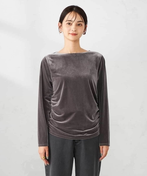 a.v.v(アーヴェヴェ)の「ギャザーベロアトップス(Tシャツ/カットソー・レディース・グレー・38)」の11枚目の写真