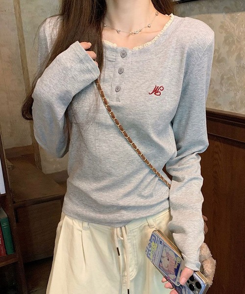 Nia（ニア）の「Nia(ニア)/ヘンリーネック　フリル　長袖カットソー（Tシャツ/カットソー・レディース・ネイビー/グレー・MEDIUM/SMALL）」の7枚目の写真