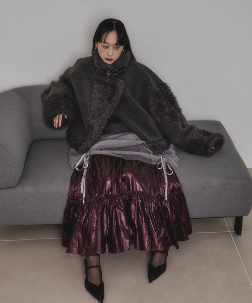 Ezick(エジック)の「docking faux fur coat ボアドッキングフォックスファーコート(ブルゾン・レディース・アイボリー/チャコール・FREE)」の15枚目の写真