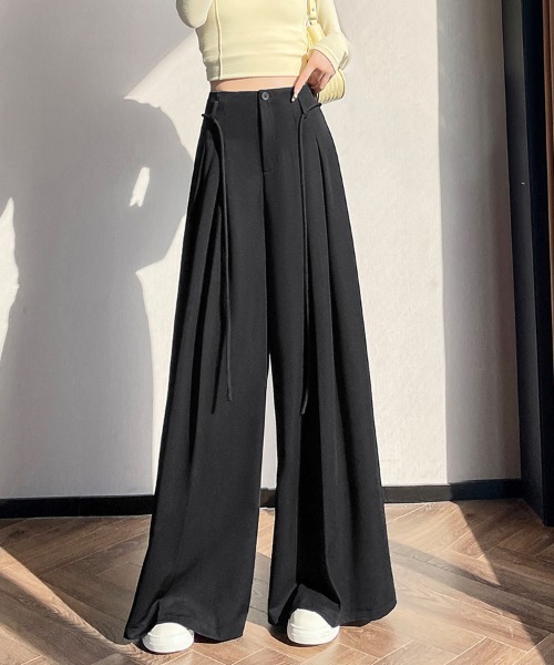 ReRe(リリ)の「プリーツ風ワイドパンツ(その他パンツ・レディース・ベージュ/グレー/ブラック・MEDIUM/LARGE/X-LARGE)」の2枚目の写真