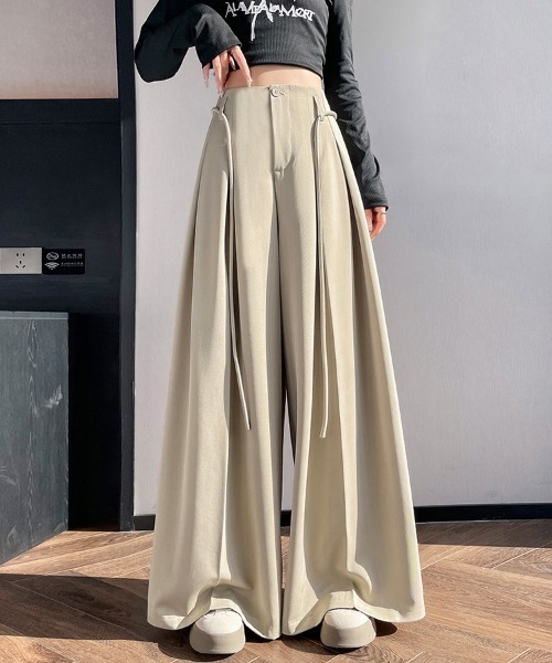 ReRe(リリ)の「プリーツ風ワイドパンツ(その他パンツ・レディース・ベージュ/グレー/ブラック・MEDIUM/LARGE/X-LARGE)」の17枚目の写真