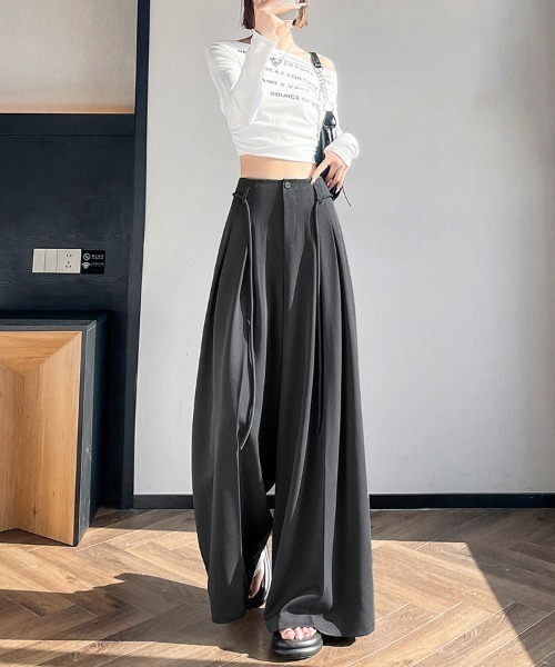 ReRe(リリ)の「プリーツ風ワイドパンツ(その他パンツ・レディース・ベージュ/グレー/ブラック・MEDIUM/LARGE/X-LARGE)」の13枚目の写真