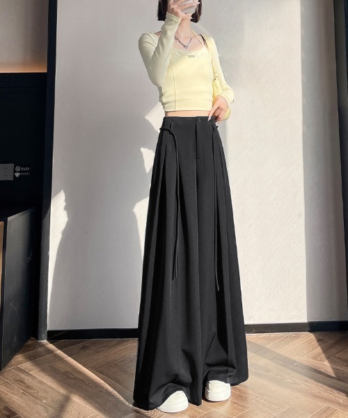 ReRe(リリ)の「プリーツ風ワイドパンツ(その他パンツ・レディース・ベージュ/グレー/ブラック・MEDIUM/LARGE/X-LARGE)」の12枚目の写真