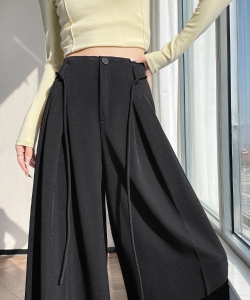 ReRe(リリ)の「プリーツ風ワイドパンツ(その他パンツ・レディース・ベージュ/グレー/ブラック・MEDIUM/LARGE/X-LARGE)」の21枚目の写真