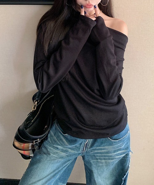 FREE STYLISTS(フリー スタイリスト)の「YUGA_YGMC Half-shoulder draped top(Tシャツ/カットソー・レディース・ライトグレー/オートミール/ブラック・FREE)」の8枚目の写真
