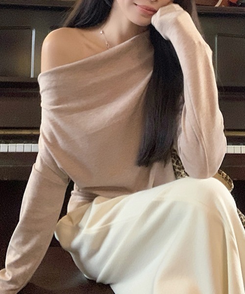 FREE STYLISTS(フリー スタイリスト)の「YUGA_YGMC Half-shoulder draped top(Tシャツ/カットソー・レディース・ライトグレー/オートミール/ブラック・FREE)」の21枚目の写真