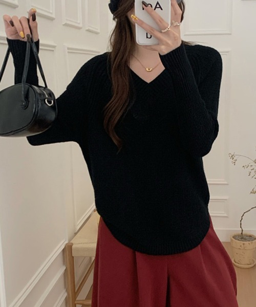 ONEP STAR(ワンピスター)の「Vネックリブニットトップス(ニット/セーター・レディース・ベージュ/ホワイト/ピンク/ブラック/グレー・FREE)」の7枚目の写真