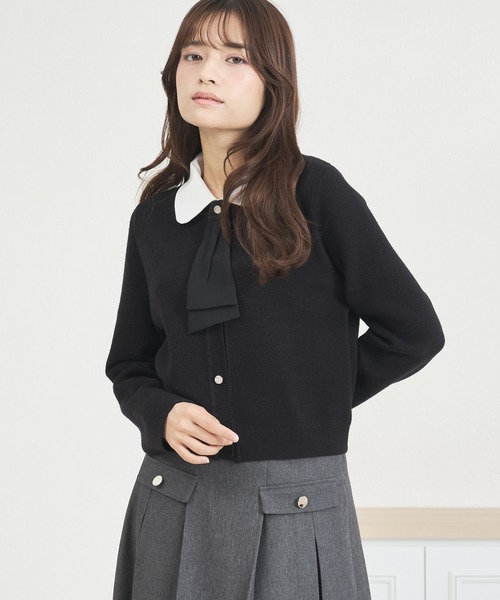 MISCH MASCH（ミッシュマッシュ）の「一部店舗限定 2025秋冬新作 3way衿×タイ付きビジュ釦カーディガン（カーディガン/ボレロ・レディース・グレー/ブラック/ベージュ・ﾌﾘ-）」の2枚目の写真