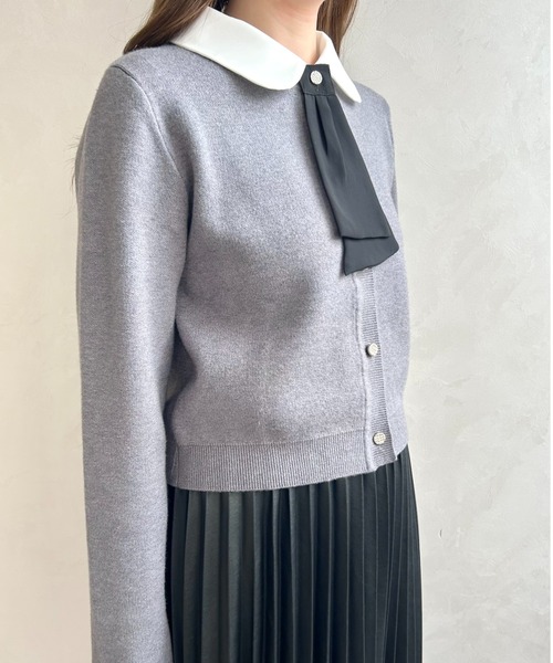 MISCH MASCH（ミッシュマッシュ）の「一部店舗限定 2025秋冬新作 3way衿×タイ付きビジュ釦カーディガン（カーディガン/ボレロ・レディース・グレー/ブラック/ベージュ・ﾌﾘ-）」の8枚目の写真
