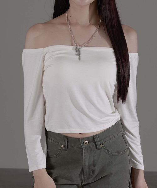 apres jour mignon（アプレジュールミニョン）の「オフショルカップ付きインナー（チューブトップ・レディース・オフホワイト/ブラック・フリー/LARGE）」の3枚目の写真