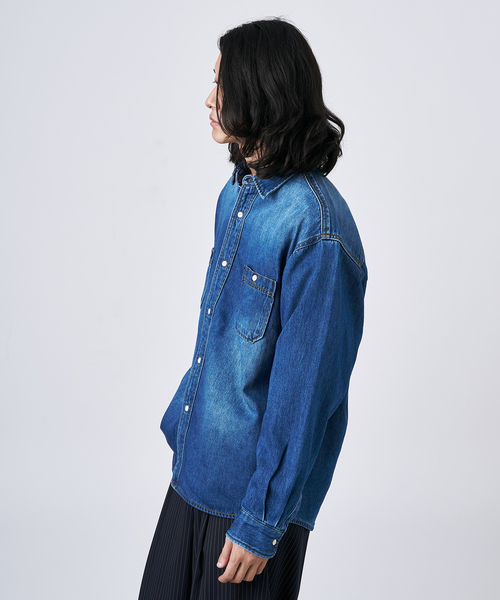 B.C STOCK(ベーセーストック)の「ソフトデニム オーバーシャツ(シャツ/ブラウス・メンズ・ブルー/ブラック/ブルー系その他・MEDIUM/LARGE)」の14枚目の写真
