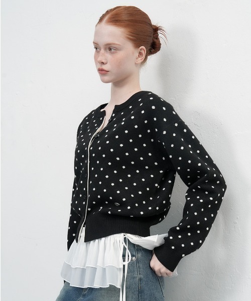 GENERAL IDEA（ジェネラルアイデア）の「semi loose fit dot cardigan セミルーズドットカーディガン（カーディガン/ボレロ・レディース・オリーブ/ブラック/チャコール・L/M/S）」の5枚目の写真