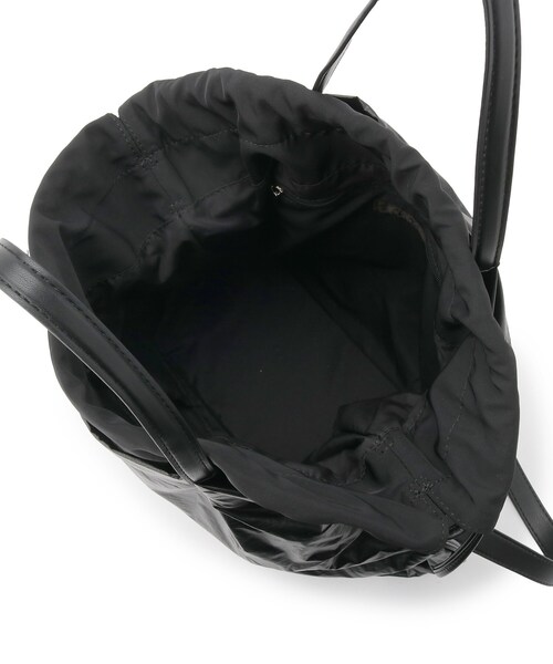 Reflect(リフレクト)の「【しっかり収納/小旅行に◎/インナーバッグ入り/ショルダー付き】2WAYナイロンバッグ(トートバッグ・レディース・チャコールグレー/ブラック・00)」の8枚目の写真