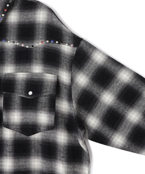 WHITELAND（ホワイトランド）の「WHITELAND/ホワイトランド/STUDS WESTERN SHIRT（シャツ/ブラウス・メンズ・ブラック/レッド・F）」の7枚目の写真