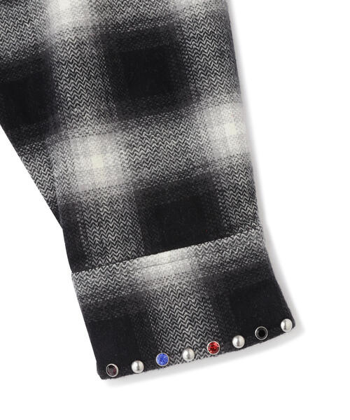 WHITELAND（ホワイトランド）の「WHITELAND/ホワイトランド/STUDS WESTERN SHIRT（シャツ/ブラウス・メンズ・ブラック/レッド・F）」の9枚目の写真