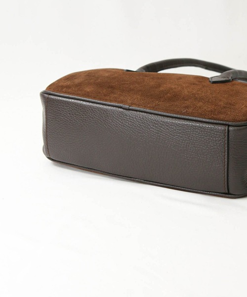 AULENTTI（オウレンティ）の「スエード×レザーボストン（ショルダーバッグ・レディース・ブラウン・FREE）」の11枚目の写真