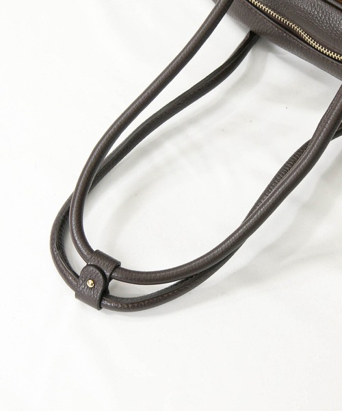 AULENTTI（オウレンティ）の「スエード×レザーボストン（ショルダーバッグ・レディース・ブラウン・FREE）」の12枚目の写真