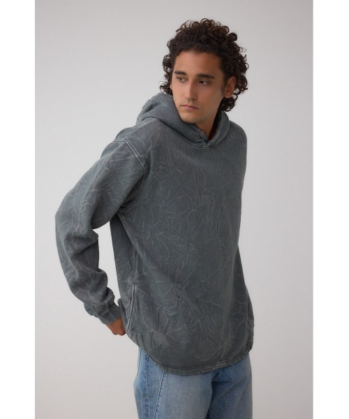 AZUL by moussy(アズールバイマウジー)の「シャドークリンクルフーディートップス(パーカー・メンズ・グレー系その他/ホワイト系その他・MEDIUM/LARGE)」の2枚目の写真
