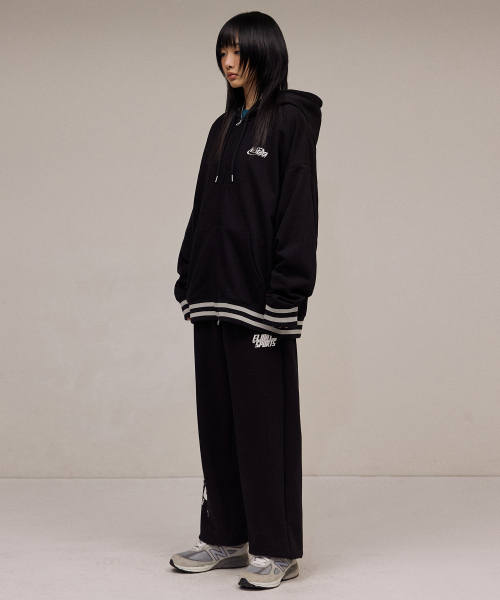 F.ILLUMINATE(フィルミネイト)の「1988サークルロゴフードジップアップ-ブラック(パーカー・レディース・その他・SMALL/MEDIUM/LARGE)」の6枚目の写真
