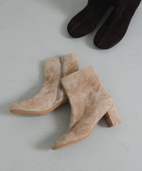URBAN RESEARCH（アーバンリサーチ）の「オブリークトゥスエードブーツ（ブーツ・レディース・ベージュ/ブラウン・24.5/23.5/25/24）」の9枚目の写真