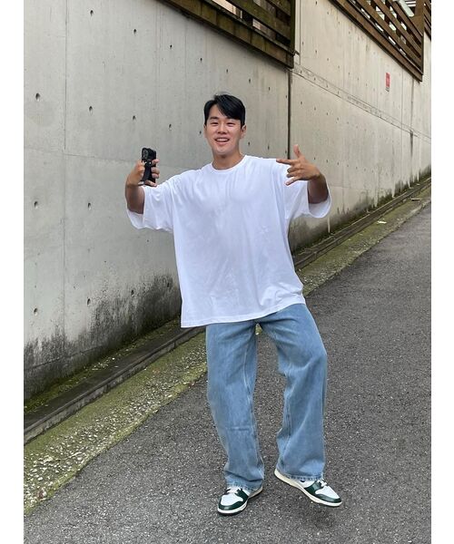 MUSINSA STANDARD（ムシンサスタンダード）の「エクストラオーバーサイズクルーネックTシャツ[ホワイト]（Tシャツ/カットソー・メンズ・その他・SMALL/MEDIUM/LARGE/X-LARGE/XX-LARGE/XXX-LARGE）」の13枚目の写真