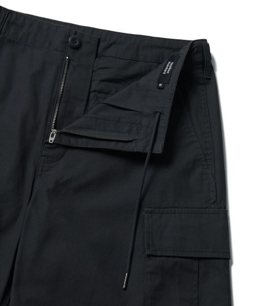 MUSINSA STANDARD（ムシンサスタンダード）の「コットンパラシュートカーゴパンツ[ダークグレー]（スウェットパンツ・メンズ・その他・40/38/42/36/27/28/29/34/32/30/31/33/26）」の5枚目の写真
