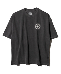 PUNCH DRUNK PARTIES（パンチドランクパーティーズ）の「Circle Logo Garment Dyed Tee (CHARCOAL)（Tシャツ/カットソー）」