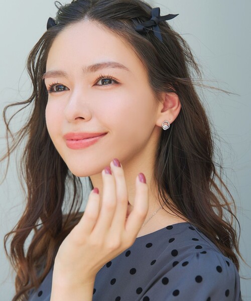 Tiaclasse(ティアクラッセ)の「【金属アレルギー対応】ラウンドプットストーンピアス(ピアス(両耳用)・レディース・シルバー/ゴールド・FREE)」の13枚目の写真
