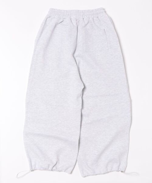 Chikashitsu +（チカシツプラス）の「【Chikashitsu +】heavy weight cotton design sweat pants / 【チカシツプラス】ヘビーウェイトコットンデザインスウェットパンツ（スウェットパンツ・メンズ・杢グレー/グレー/ブラック・ONE SIZE）」の4枚目の写真