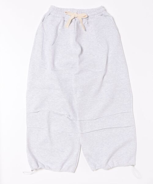 Chikashitsu +（チカシツプラス）の「【Chikashitsu +】heavy weight cotton design sweat pants / 【チカシツプラス】ヘビーウェイトコットンデザインスウェットパンツ（スウェットパンツ・メンズ・杢グレー/グレー/ブラック・ONE SIZE）」の5枚目の写真