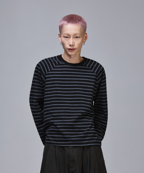 SCALLYWAG（スカリーワグ）の「Crop Raglan Long Sleeve [Stripe]（Tシャツ/カットソー・レディース・その他・MEDIUM/LARGE）」の2枚目の写真