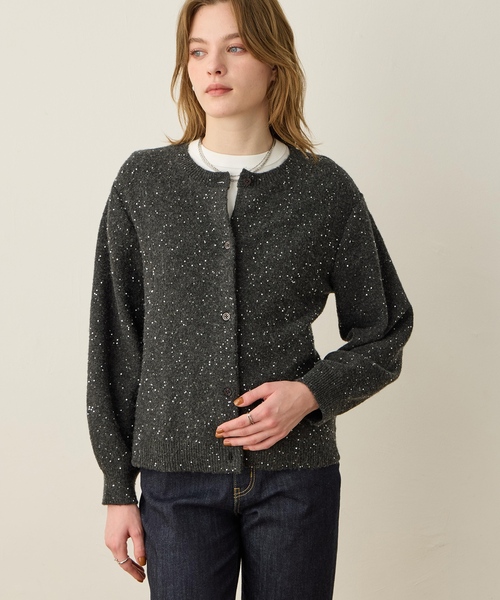 LE SOUK HOLIDAY(ルスークホリデー)の「スパンコールニットカーディガン【洗える】(カーディガン/ボレロ・レディース・アイボリー/チャコールグレー/ライトグレー・L/M)」の11枚目の写真