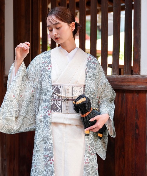 utatane（ウタタネ）の「羽織 ニコアンティーク Strawberry Thief(イチゴ泥棒) ブルーグリーン Fabric by BEST OF MORRIS ベスト・オブ・モリス（着物・レディース・グリーン・FREE）」の3枚目の写真