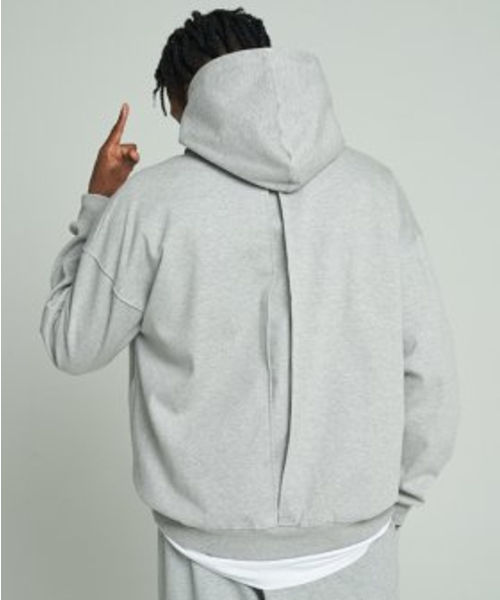 TENER(テネル)の「ハンプ裏スリット刺繍フードパーカーグレー(パーカー・メンズ・その他・LARGE)」の1枚目の写真