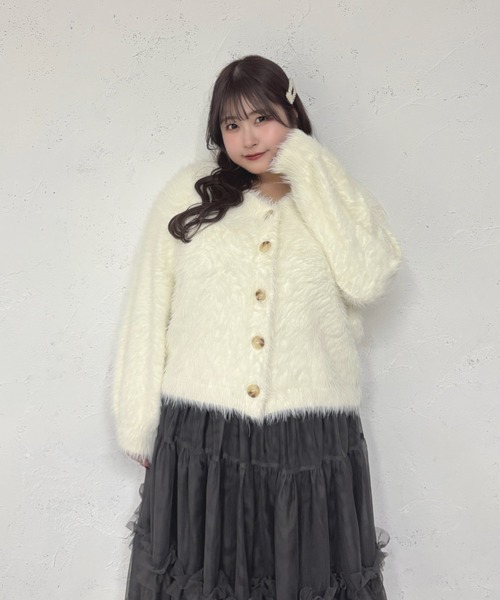 Louiosy(ルオシー)の「【大きいサイズ】Vネックシャギーニットカーディガン(カーディガン/ボレロ・レディース・チャコールグレー/ダークグリーン/アイボリー・3L/X-LARGE/4L)」の2枚目の写真