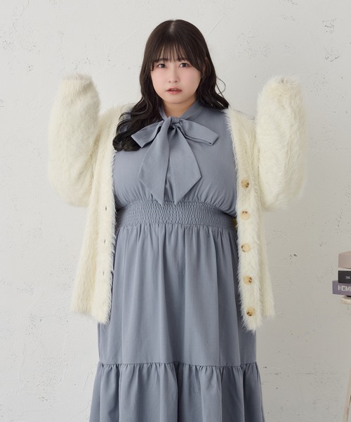 Louiosy(ルオシー)の「【大きいサイズ】Vネックシャギーニットカーディガン(カーディガン/ボレロ・レディース・チャコールグレー/ダークグリーン/アイボリー・3L/X-LARGE/4L)」の5枚目の写真