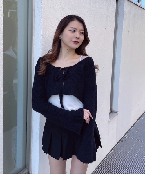 one way(ワンウェイ)の「フェザーボレロ(カーディガン/ボレロ・レディース・グレー/ホワイト/ブラック・FREE)」の11枚目の写真