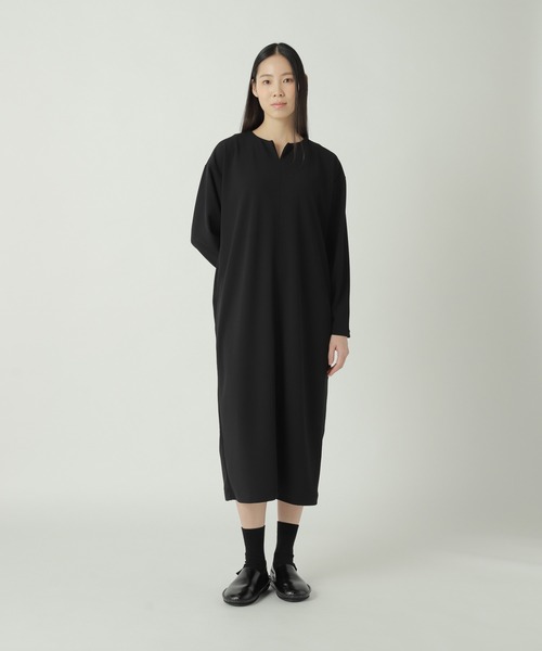 ZUCCa(ズッカ)の「GEORGETTE JERSEY / S(ワンピース・レディース・ブラック/オフホワイト/ベージュ・M size)」の1枚目の写真