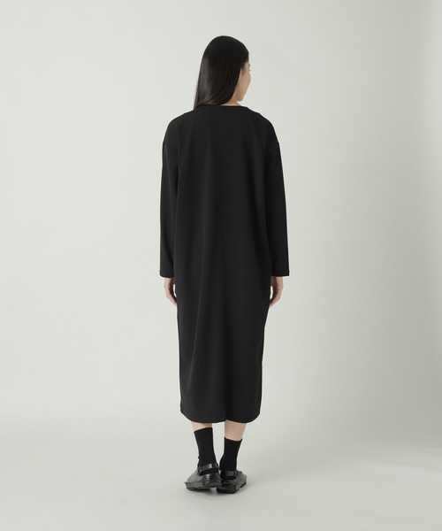 ZUCCa(ズッカ)の「GEORGETTE JERSEY / S(ワンピース・レディース・ブラック/オフホワイト/ベージュ・M size)」の5枚目の写真