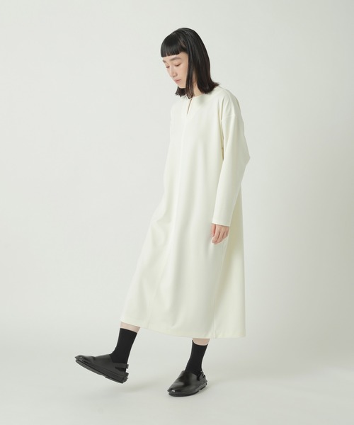 ZUCCa(ズッカ)の「GEORGETTE JERSEY / S(ワンピース・レディース・ブラック/オフホワイト/ベージュ・M size)」の8枚目の写真