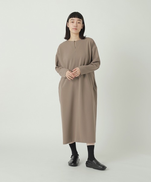 ZUCCa(ズッカ)の「GEORGETTE JERSEY / S(ワンピース・レディース・ブラック/オフホワイト/ベージュ・M size)」の9枚目の写真