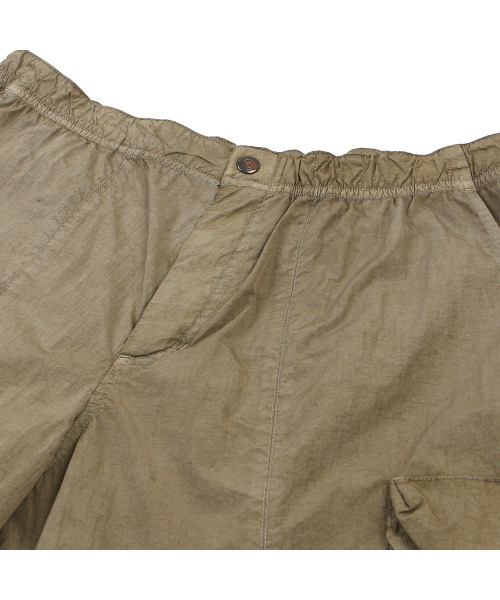 PENFIELD(ペンフィールド)の「GARMENT DYED UTILITY HALF PANTS BEIGE_FQ2WP29U(その他パンツ・メンズ・ベージュ・LARGE/MEDIUM)」の4枚目の写真
