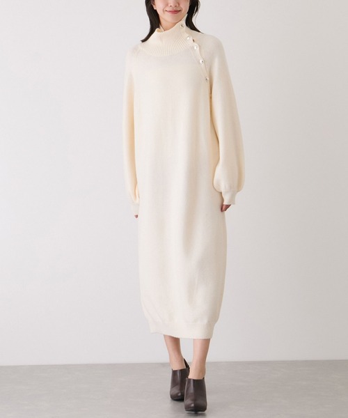 Jayro（ジャイロ）の「金ボタンニットワンピース（ワンピース・レディース・ブラック/グレー系その他/チャコールグレー/ホワイト系その他2・M）」の2枚目の写真