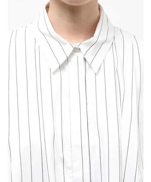 ELENDEEK(エレンディーク)の「ストライプレイヤードシャツ(シャツ/ブラウス・レディース・オフホワイト/ブルー/ピンク・FREE)」の19枚目の写真