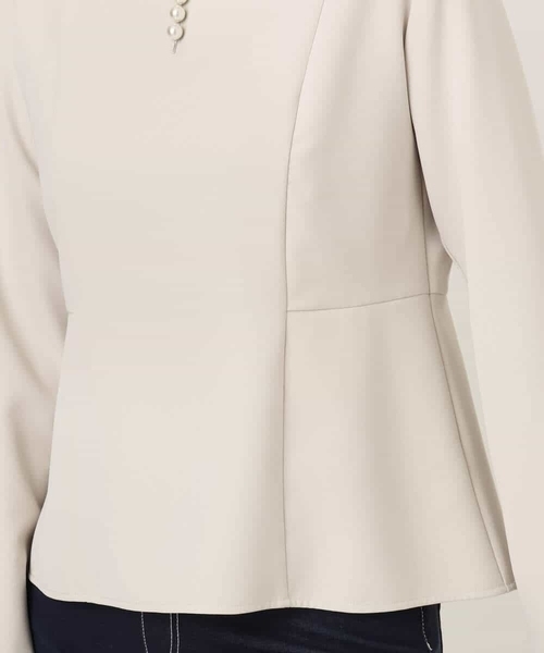 OFUON le MK（オフオンルエムケー）の「[セットアップ対応]ダブルクロス ペプラムブラウス/洗える/WEB限定サイズあり（シャツ/ブラウス・レディース・ベージュ/ネイビー・36/38/40）」の10枚目の写真