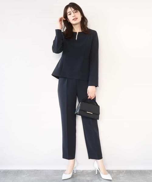 OFUON le MK（オフオンルエムケー）の「[セットアップ対応]ダブルクロス ペプラムブラウス/洗える/WEB限定サイズあり（シャツ/ブラウス・レディース・ベージュ/ネイビー・36/38/40）」の16枚目の写真